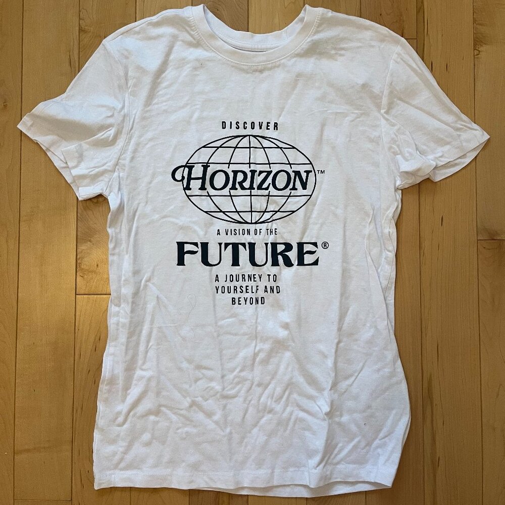 white graphic tshirt